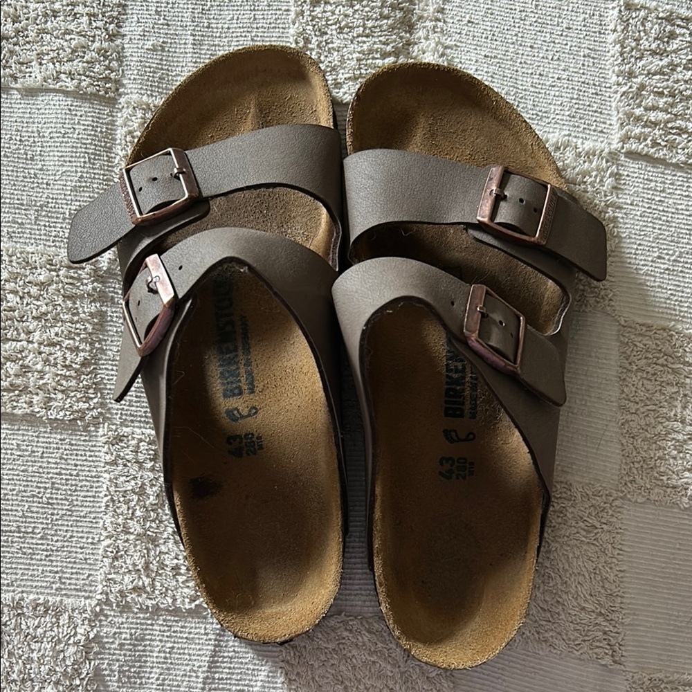 Birkenstock Men’s Brown Sandals